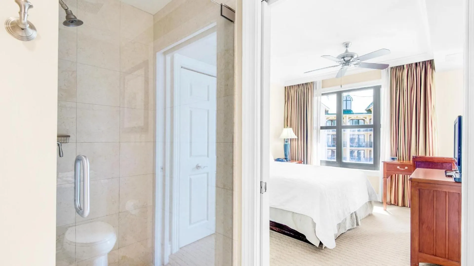 Emerald Grande W1221 Destin Holiday home